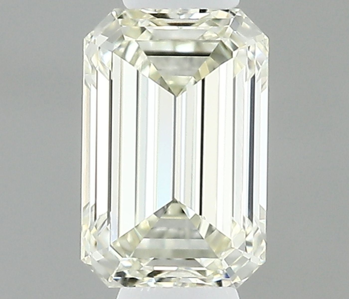 0.3 ct Emerald Diamond