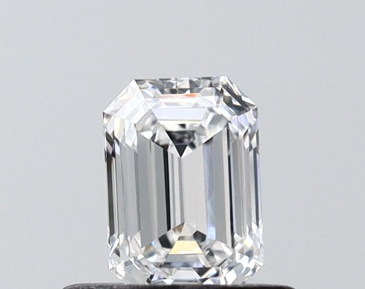 0.52 ct. emerald Lab Grown Diamond front image