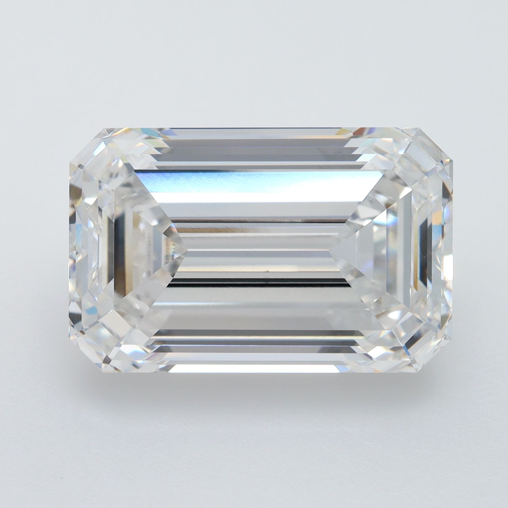 15.16 ct. emerald Lab Grown Diamond front image