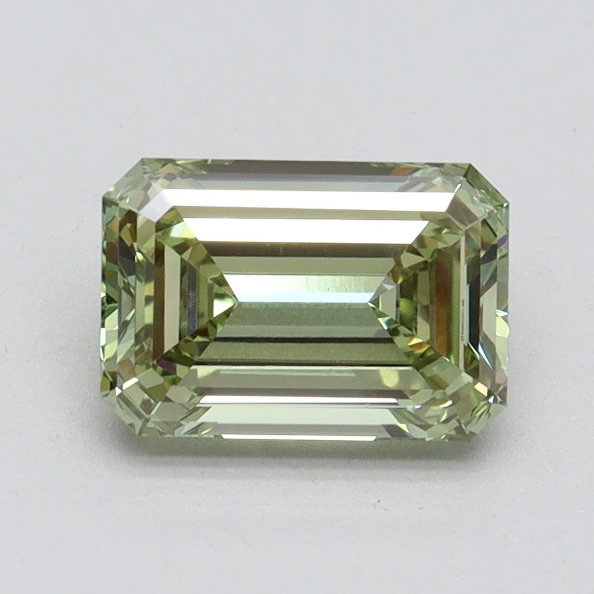 1.51 ct. emerald Lab Grown Diamond front image