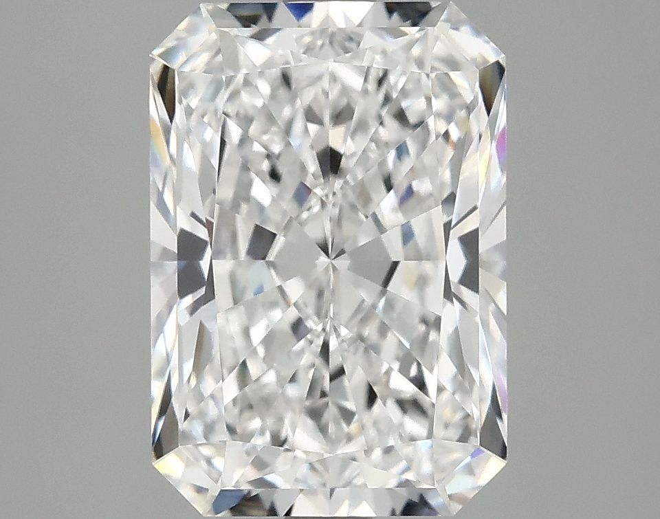 4.05 ct. radiant Lab Grown Diamond front image