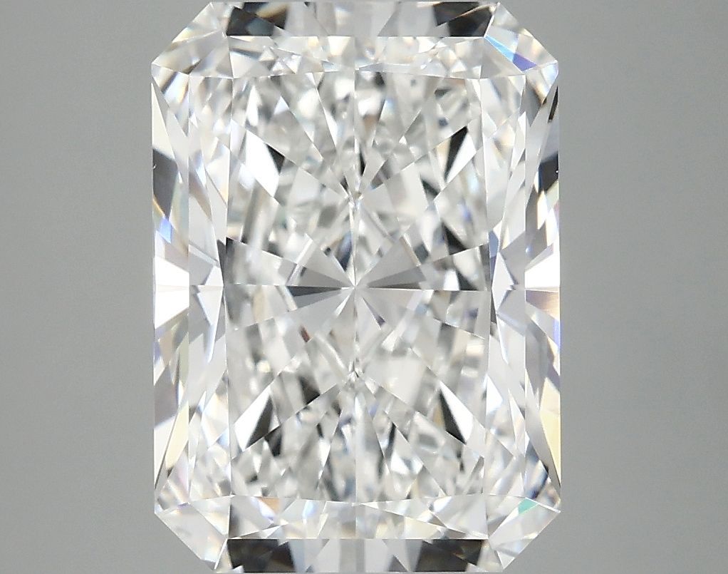 5.07 ct. radiant Lab Grown Diamond front image