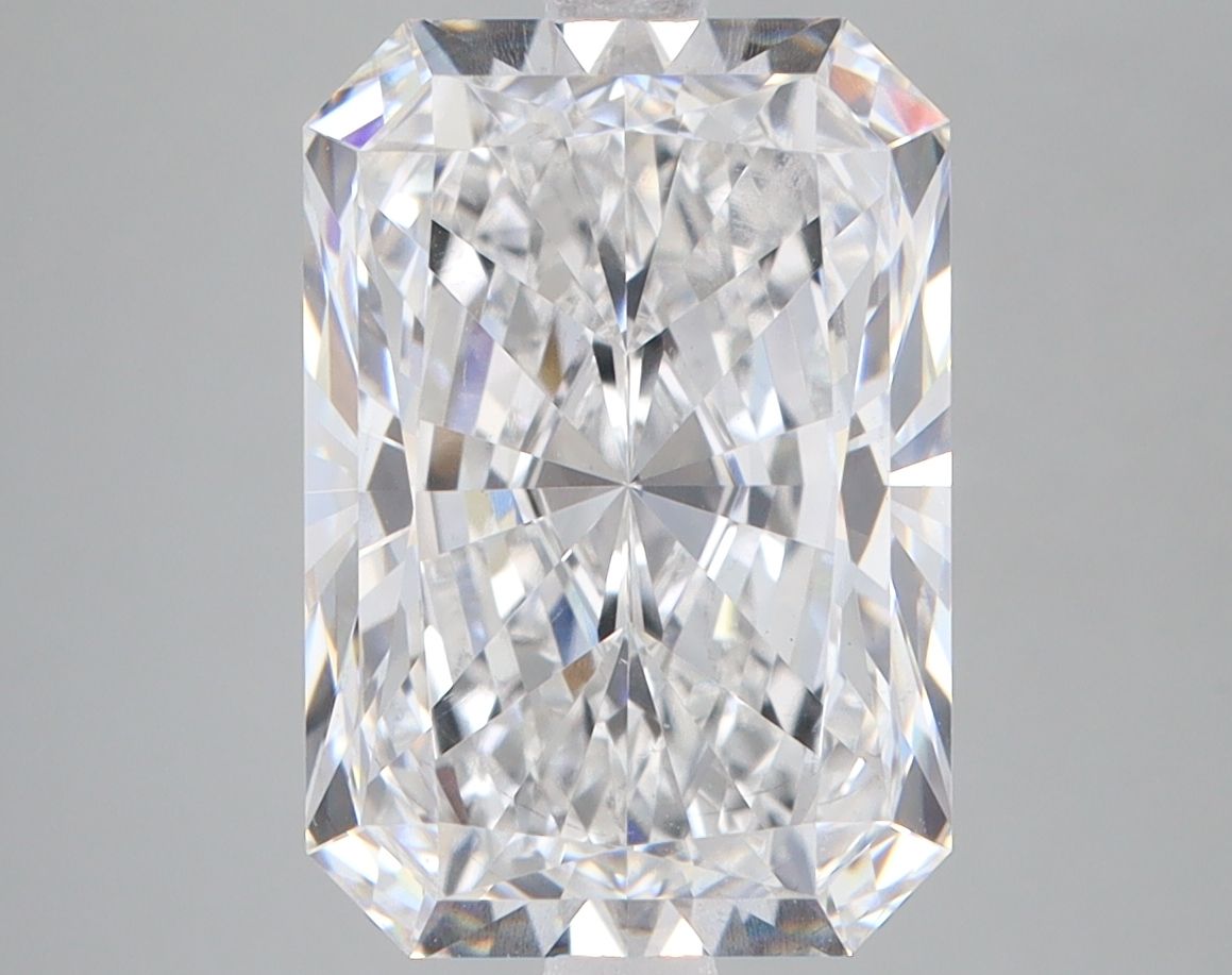 5.02 ct. radiant Lab Grown Diamond front image