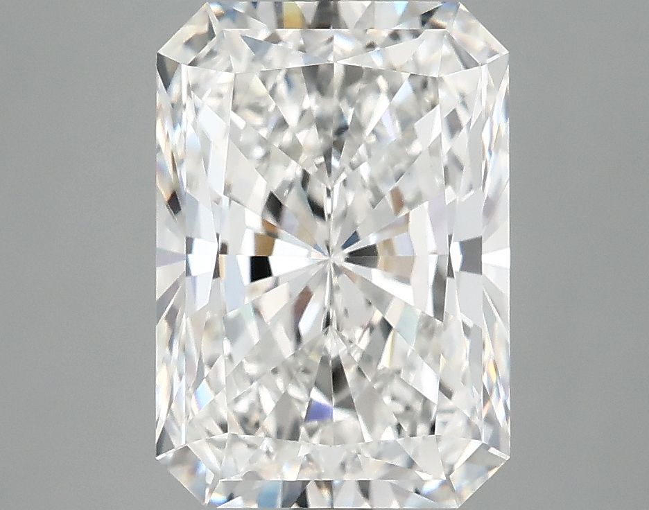 4.05 ct. radiant Lab Grown Diamond front image