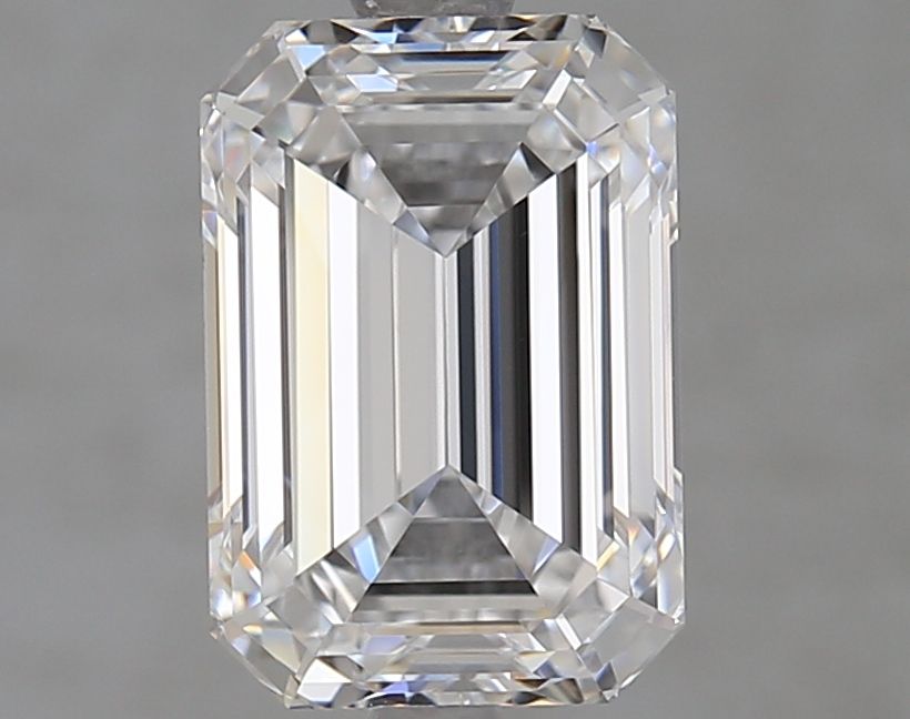 2.59 ct. emerald Lab Grown Diamond front image