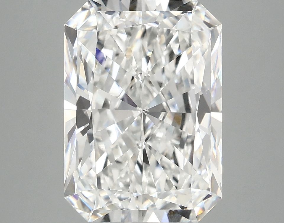 3.86 ct. radiant Lab Grown Diamond front image