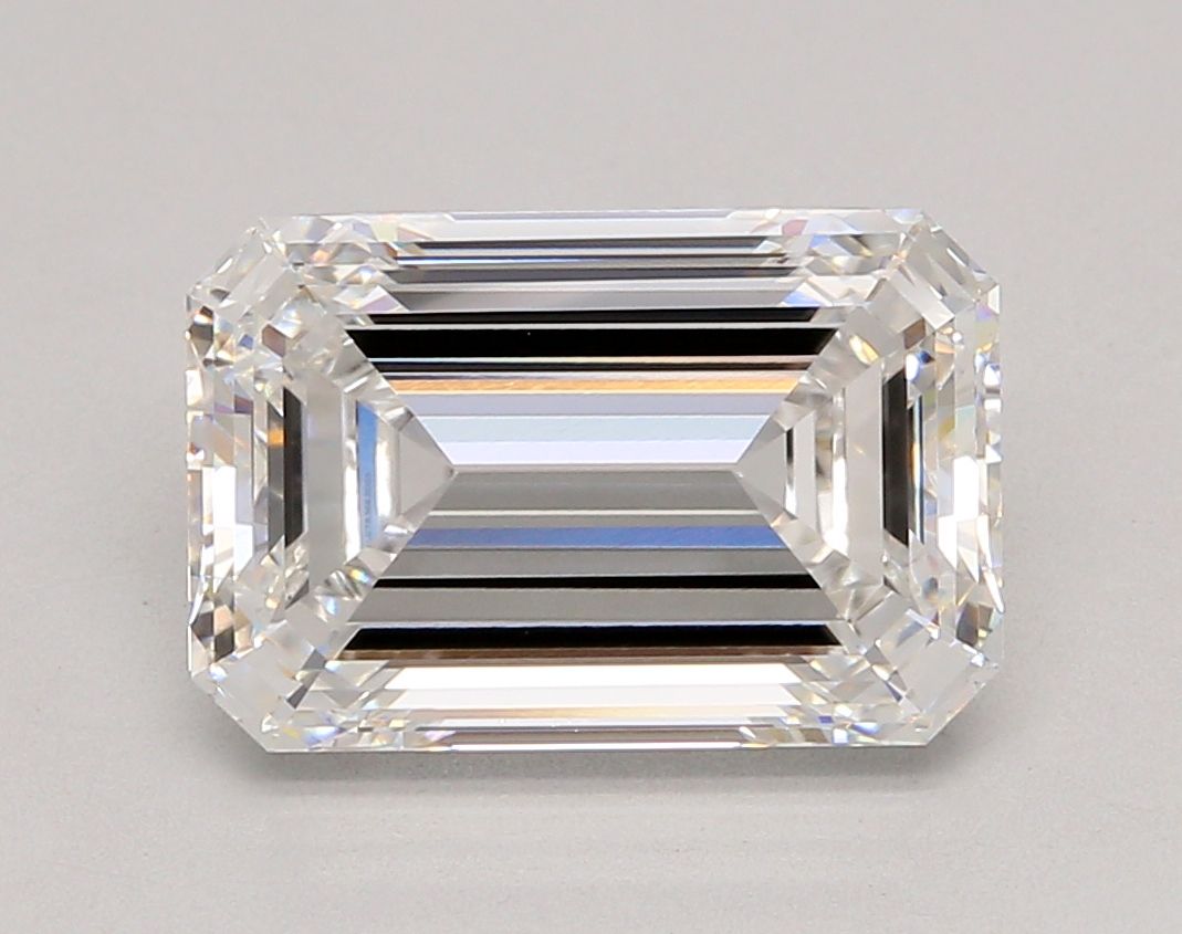 5.54 ct. emerald Lab Grown Diamond front image