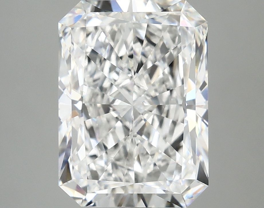 3.96 ct. radiant Lab Grown Diamond front image