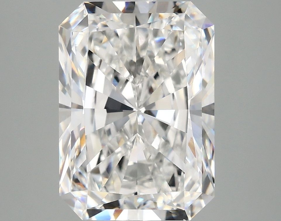 4.04 ct. radiant Lab Grown Diamond front image