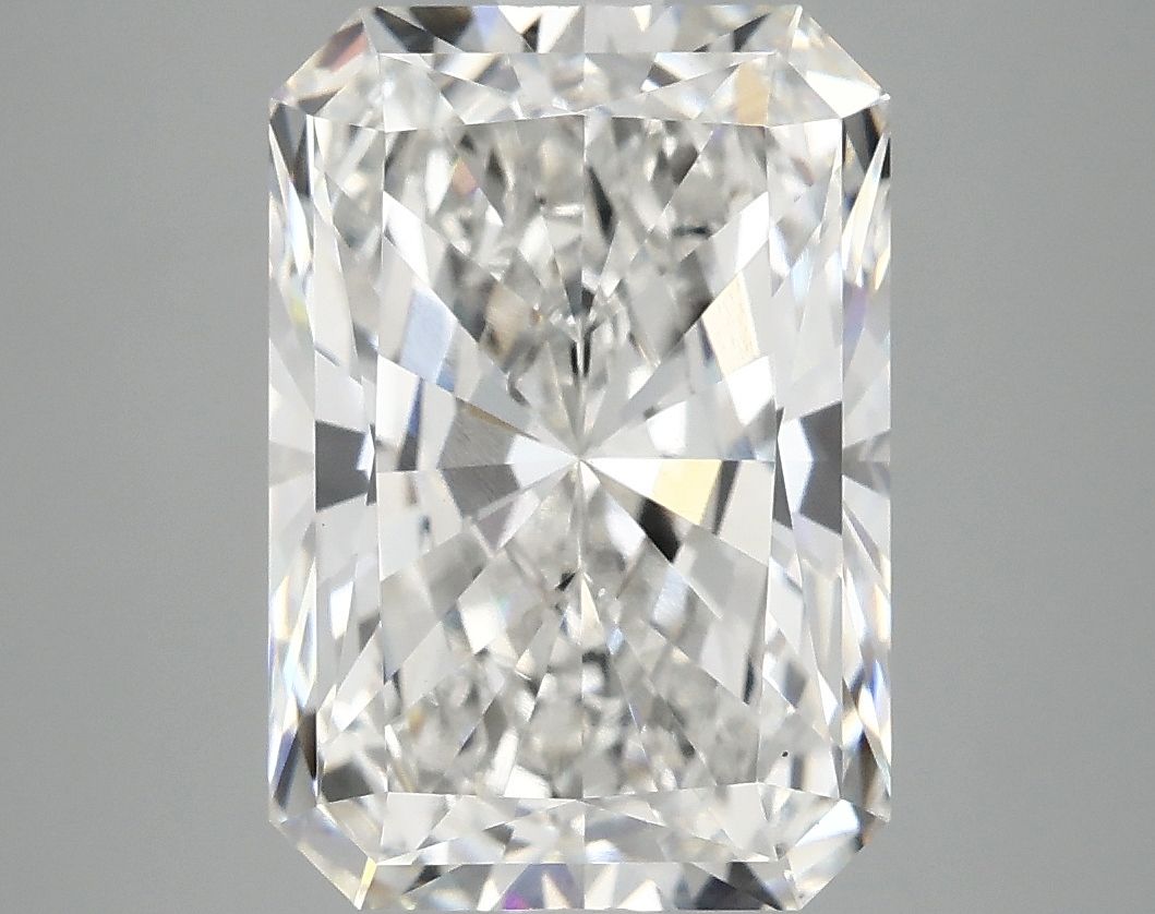 5.04 ct. radiant Lab Grown Diamond front image