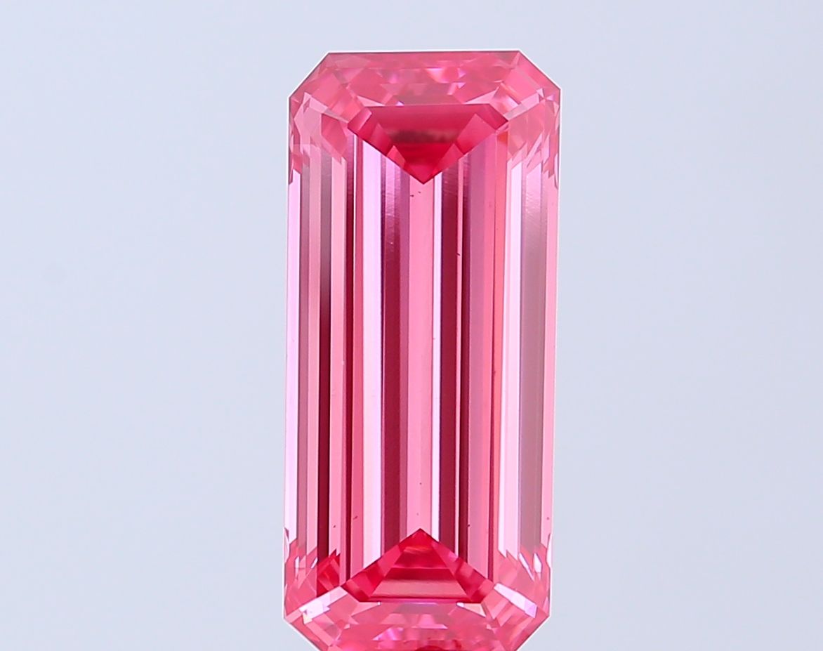 5.09 ct. emerald Lab Grown Diamond front image