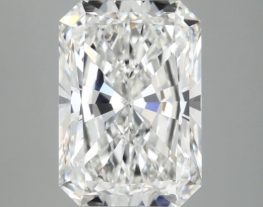 4.17 ct. radiant Lab Grown Diamond front image