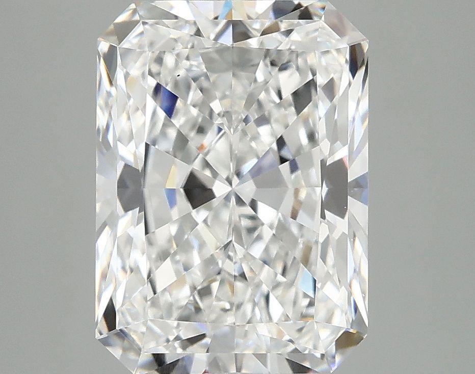 4.06 ct. radiant Lab Grown Diamond front image