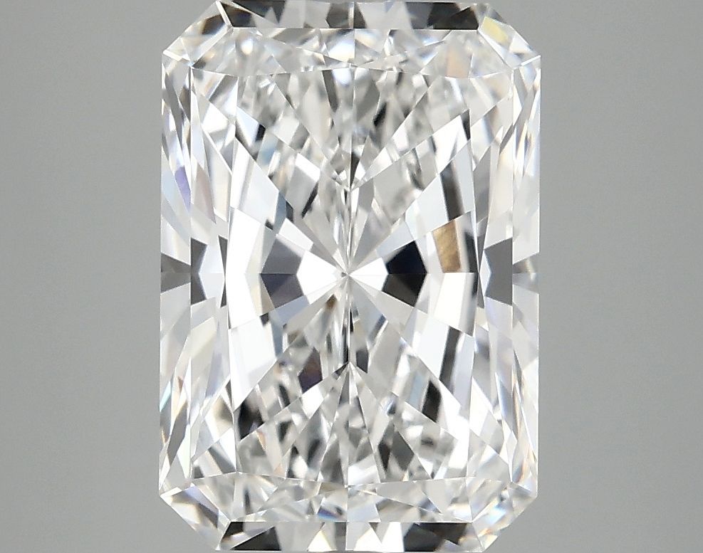4.10 ct. radiant Lab Grown Diamond front image