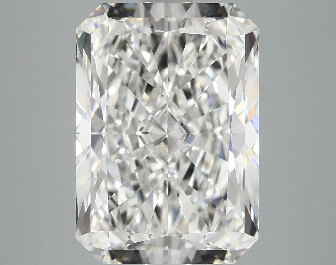 5.06 ct. radiant Lab Grown Diamond front image