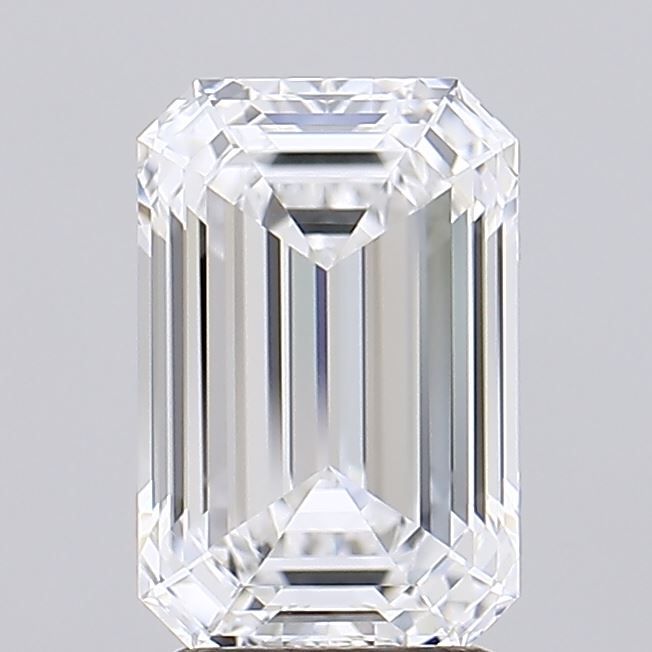 2.92 ct. emerald Lab Grown Diamond front image