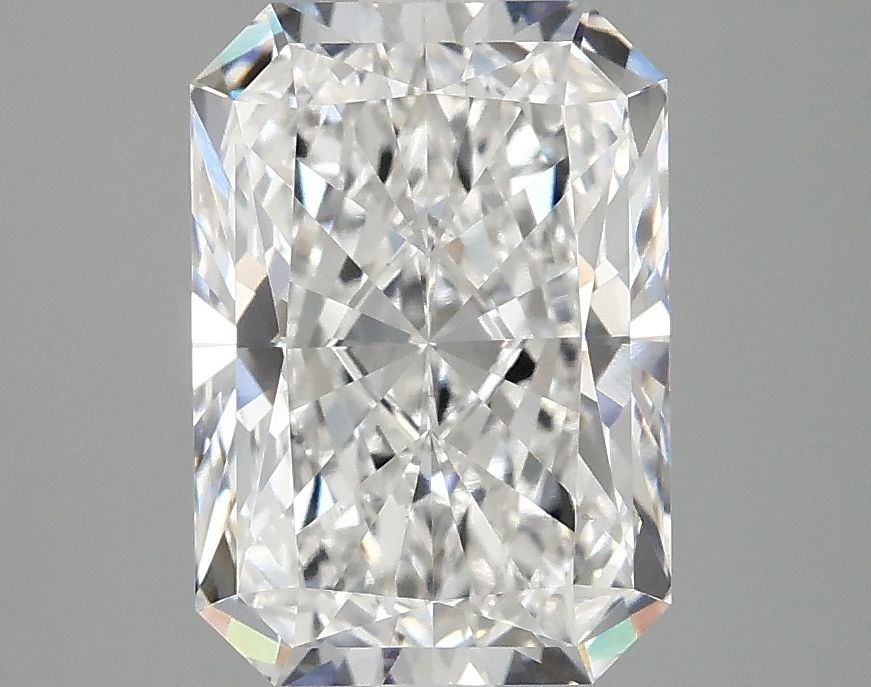 3.08 ct. radiant Lab Grown Diamond front image