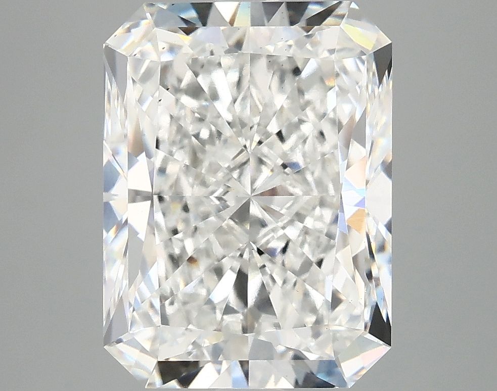 4.88 ct. radiant Lab Grown Diamond front image