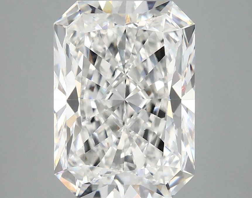2.99 ct. radiant Lab Grown Diamond front image