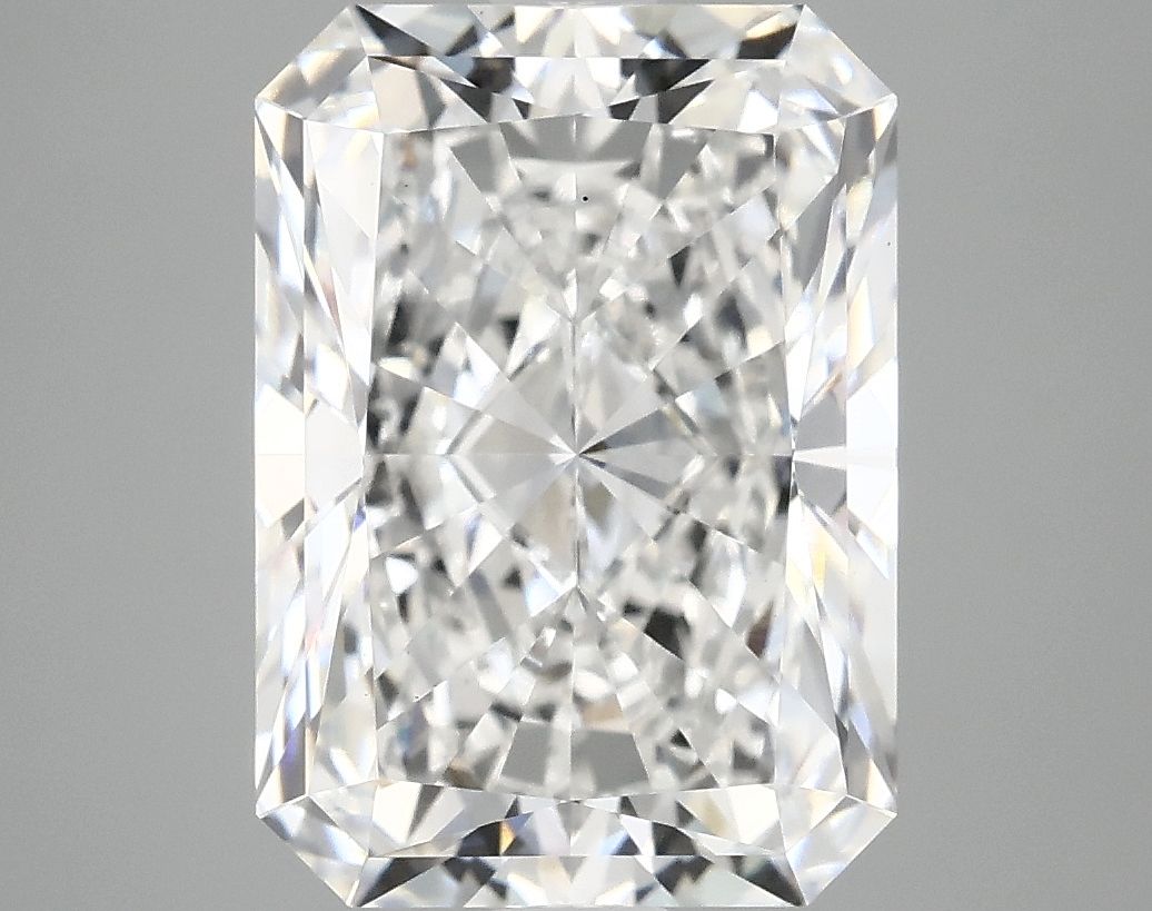 4.75 ct. radiant Lab Grown Diamond front image