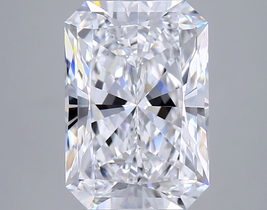 3.05 ct. radiant Lab Grown Diamond front image