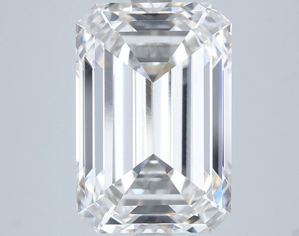 5.58 ct. emerald Lab Grown Diamond front image