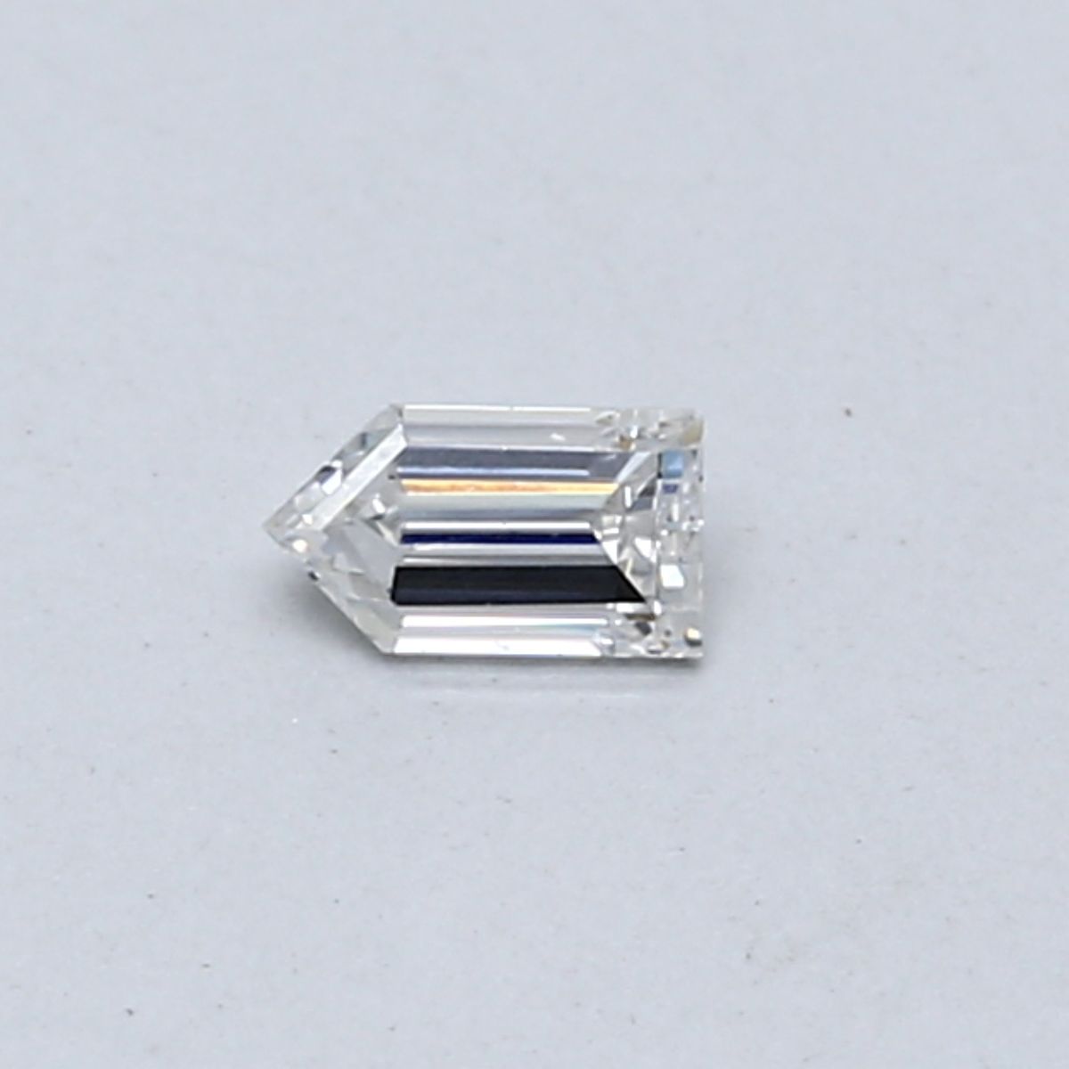 0.17ct Bullet F VVS2