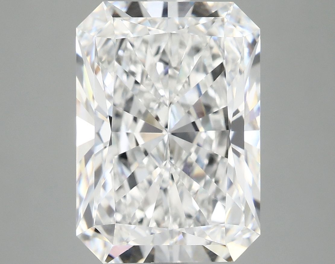 5.08 ct. radiant Lab Grown Diamond front image
