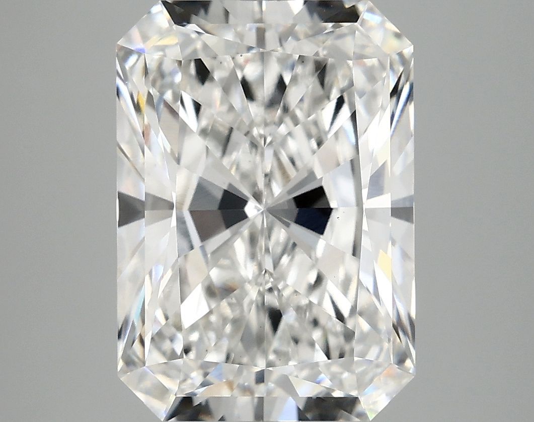 5.05 ct. radiant Lab Grown Diamond front image