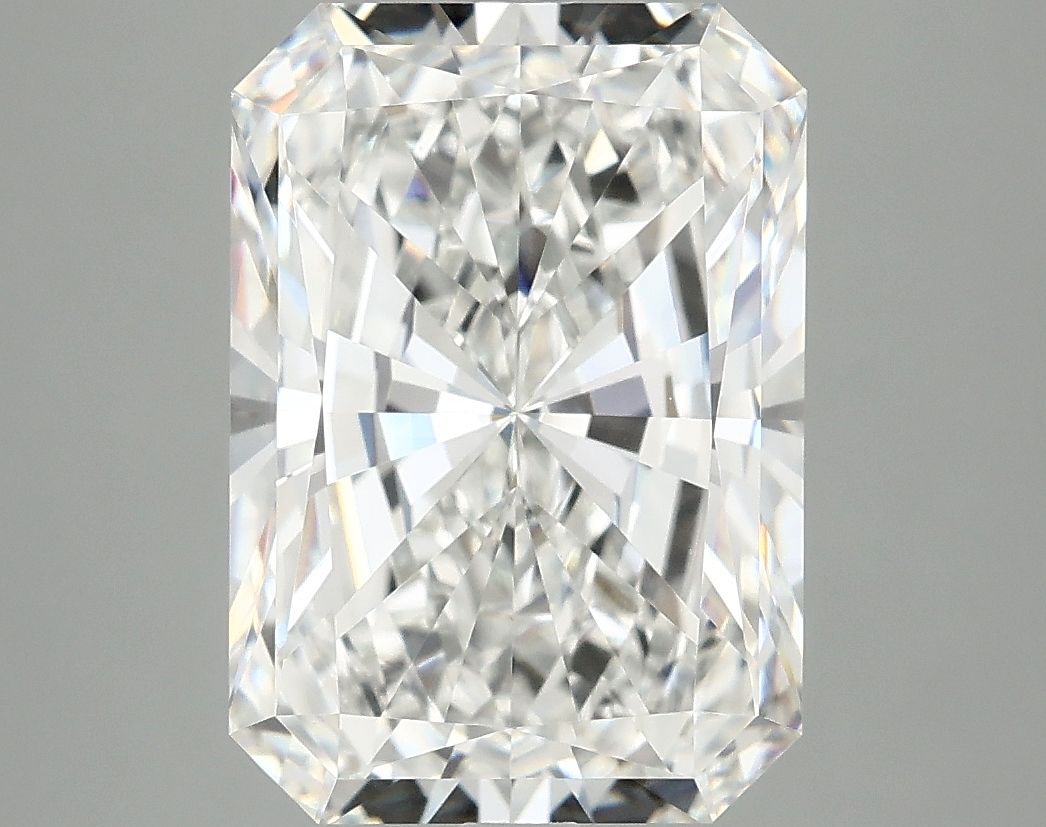 5.08 ct. radiant Lab Grown Diamond front image
