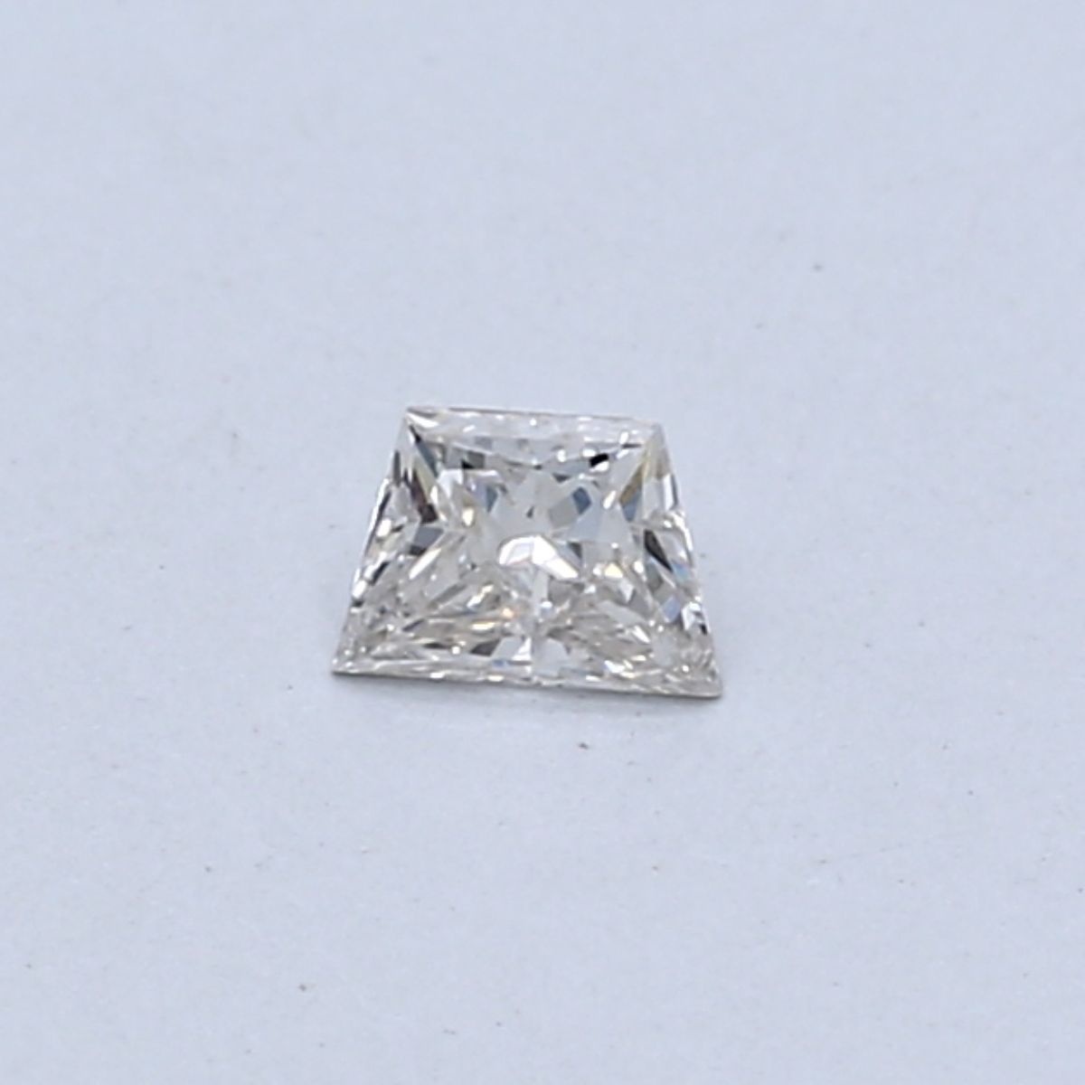 0.15ct Trapezoid H VVS2