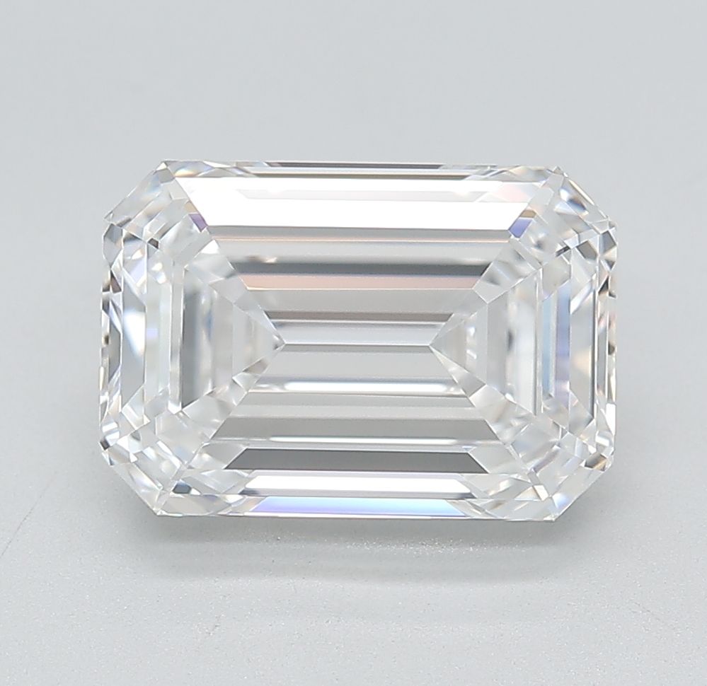 3.90 ct. emerald Lab Grown Diamond front image