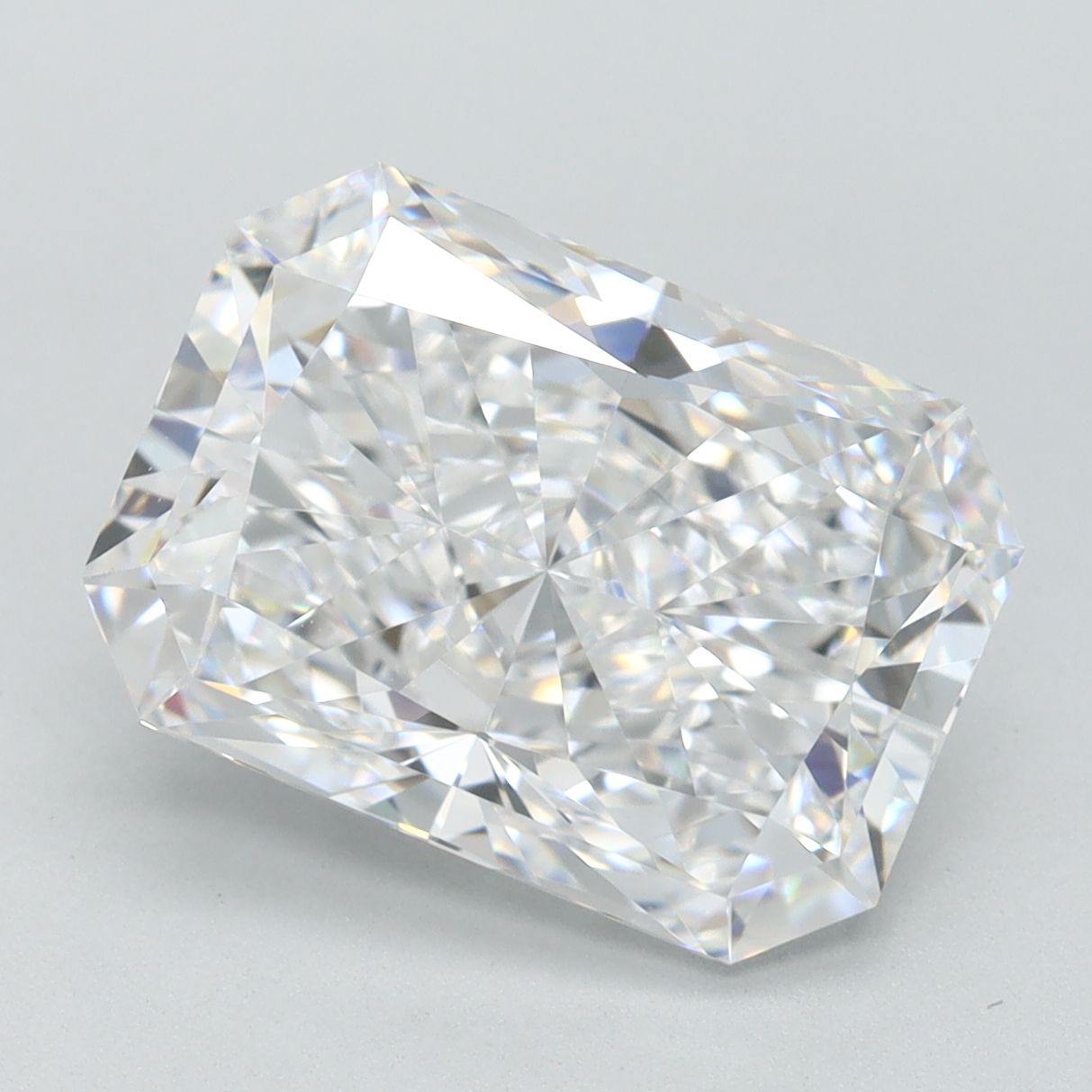 4.10 ct. radiant Lab Grown Diamond front image
