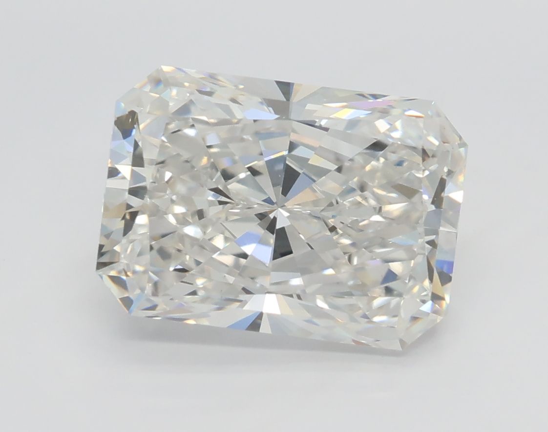 1.70 ct. radiant Lab Grown Diamond front image