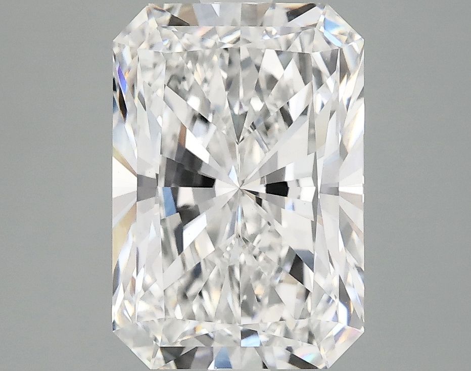 3.37 ct. radiant Lab Grown Diamond front image