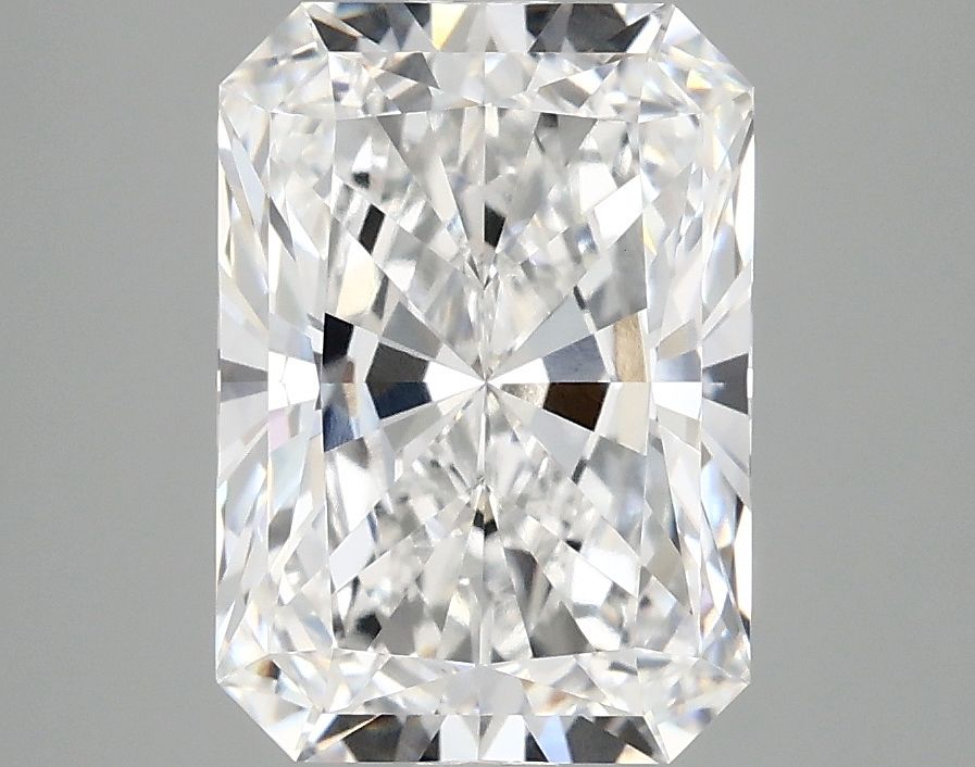 3.09 ct. radiant Lab Grown Diamond front image