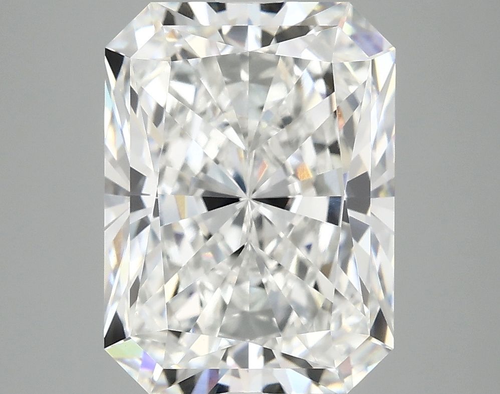 5.07 ct. radiant Lab Grown Diamond front image