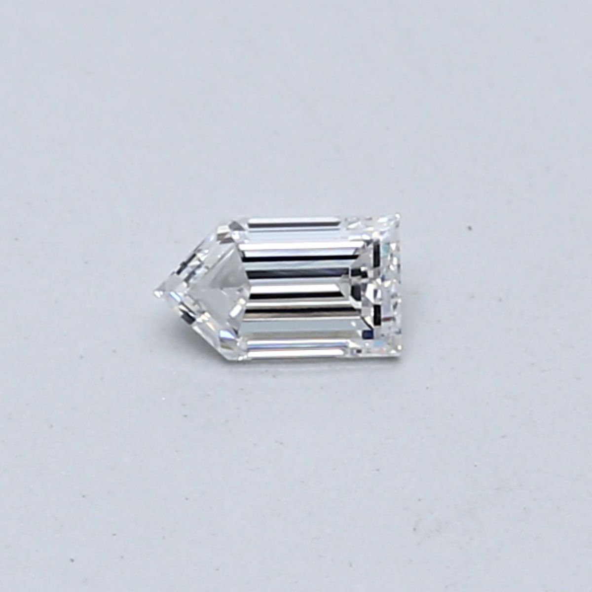 0.16ct Bullet E VS1