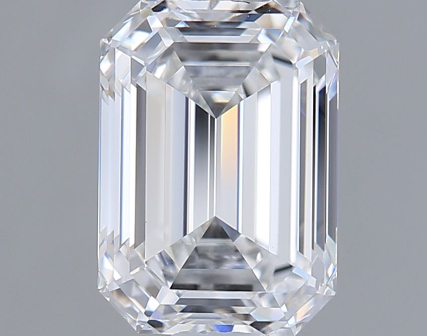 1.53 ct. emerald Lab Grown Diamond front image