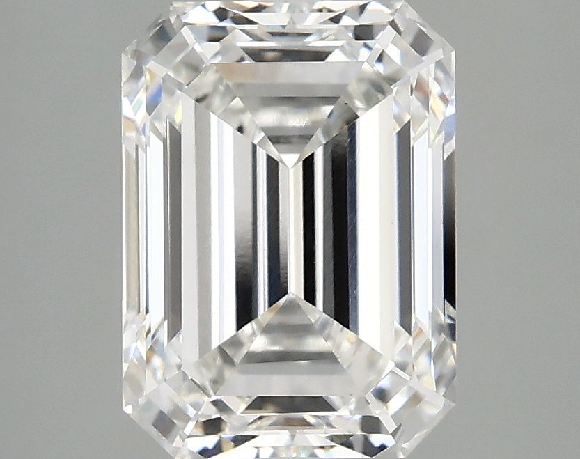 3.10 ct. emerald Lab Grown Diamond front image