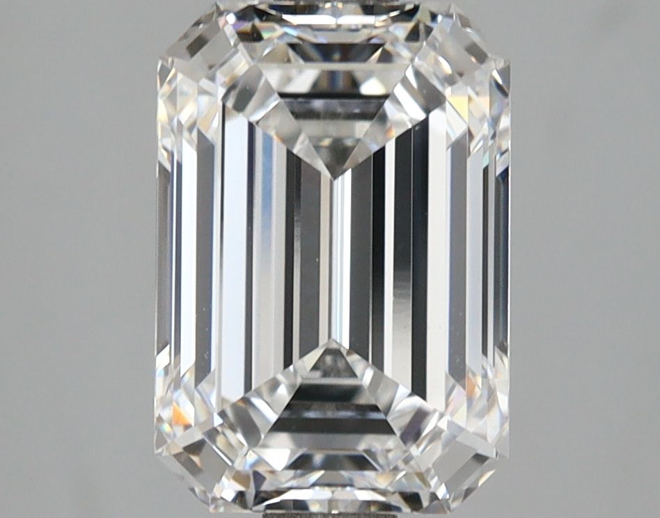 3.09 ct. emerald Lab Grown Diamond front image