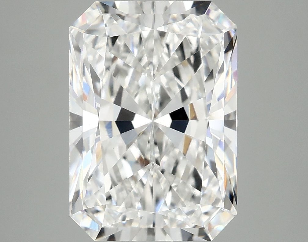 4.10 ct. radiant Lab Grown Diamond front image