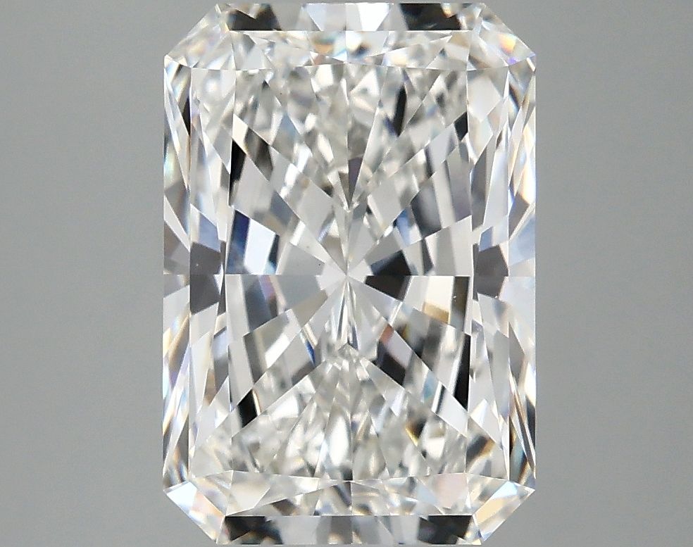 3.89 ct. radiant Lab Grown Diamond front image