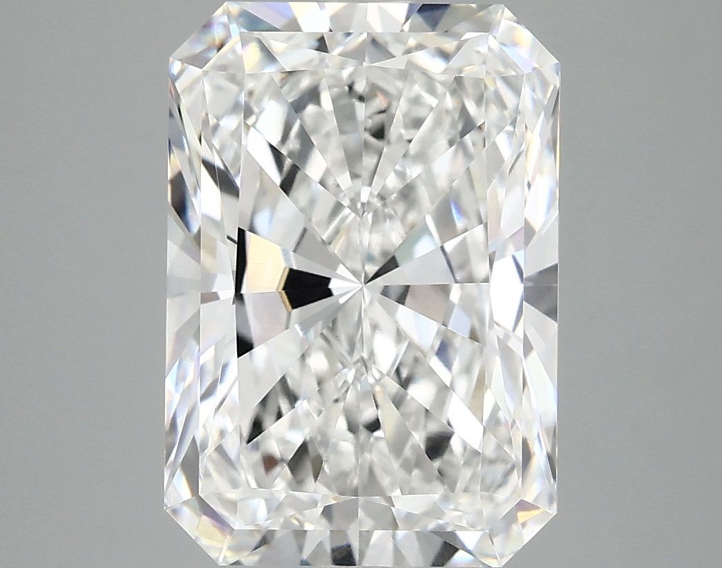 4.98 ct. radiant Lab Grown Diamond front image