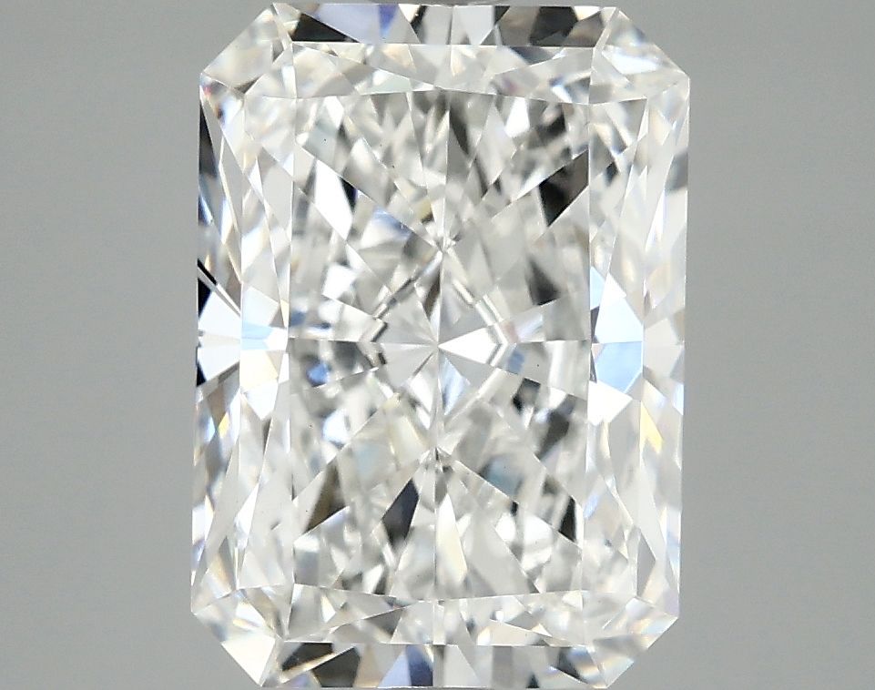 3.89 ct. radiant Lab Grown Diamond front image
