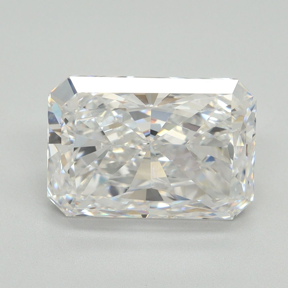 4.15 ct. radiant Lab Grown Diamond front image