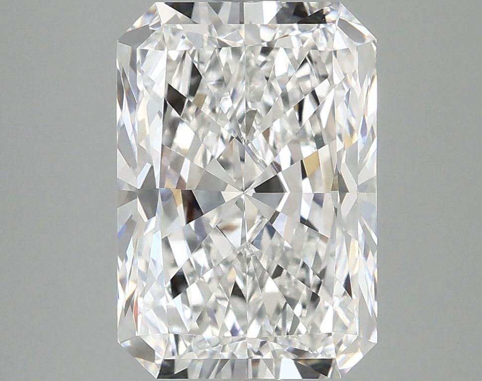 3.91 ct. radiant Lab Grown Diamond front image