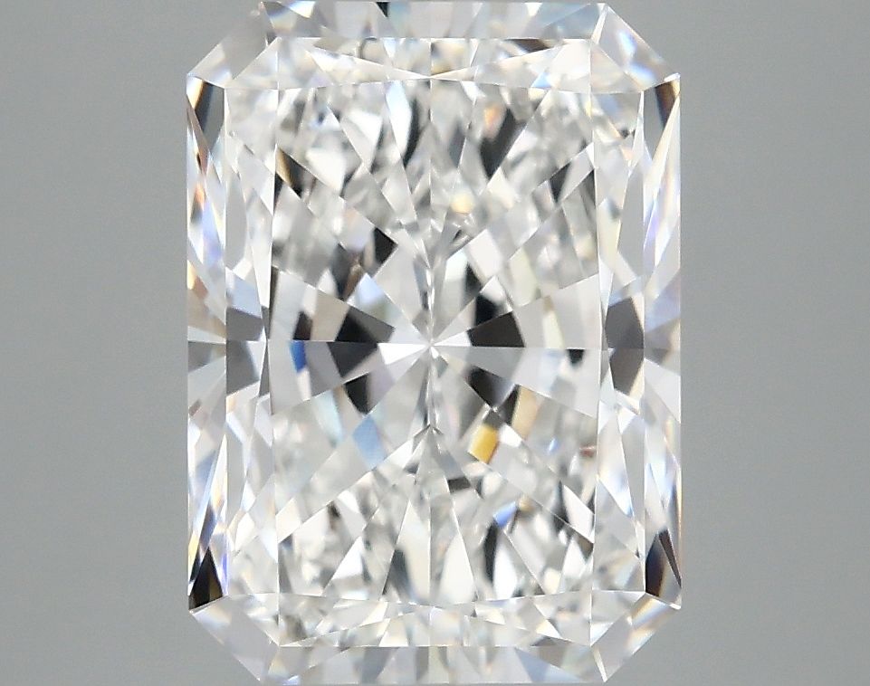 4.17 ct. radiant Lab Grown Diamond front image