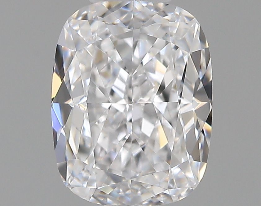 0.75 ct lab-grown Cushion modified Diamond