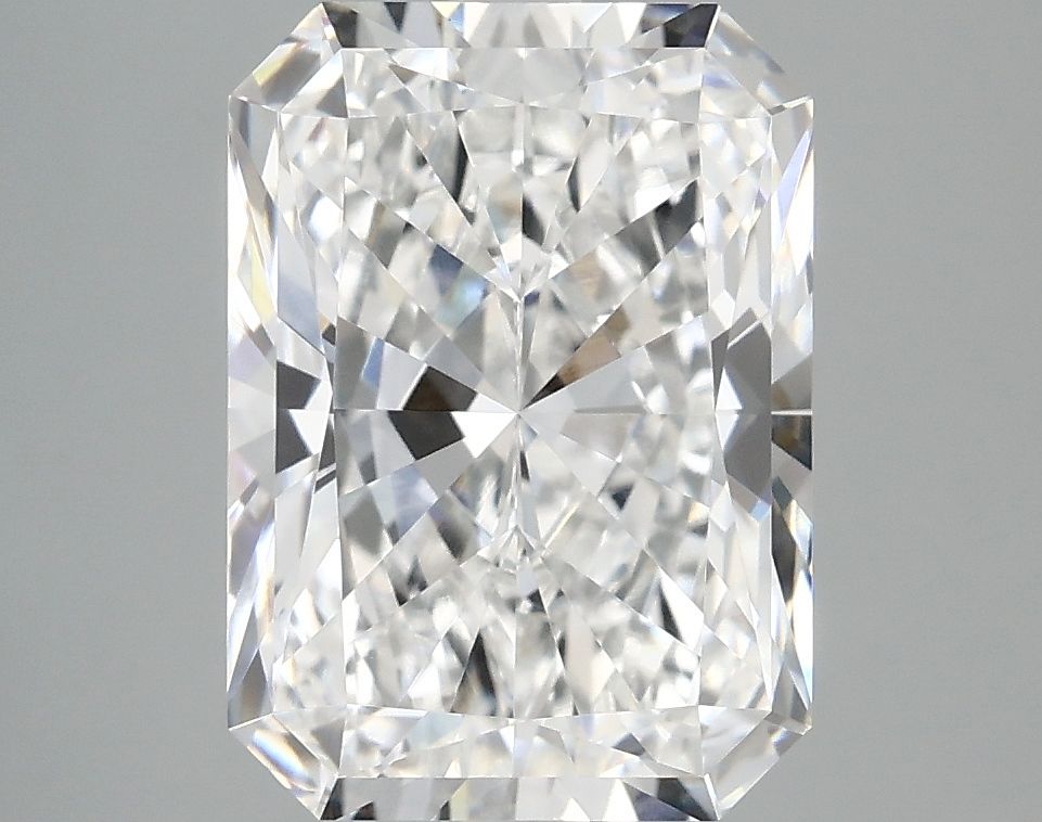 4.10 ct. radiant Lab Grown Diamond front image